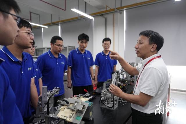 1703151424642822.jpg d5a4072b41104a428bfbb2125cf9f6aa_batchwm.jpg